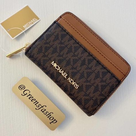 NWT MICHAEL KORS Medium Zip Around Card Case Wallet brown Small Coin Pouch, Micheal Kors Wallet, Mk Wallet, Gold Wallet, Red Wallet, Blue Wallet, Brown Leather Wallet, Card Case Wallet, Black Leather Wallet