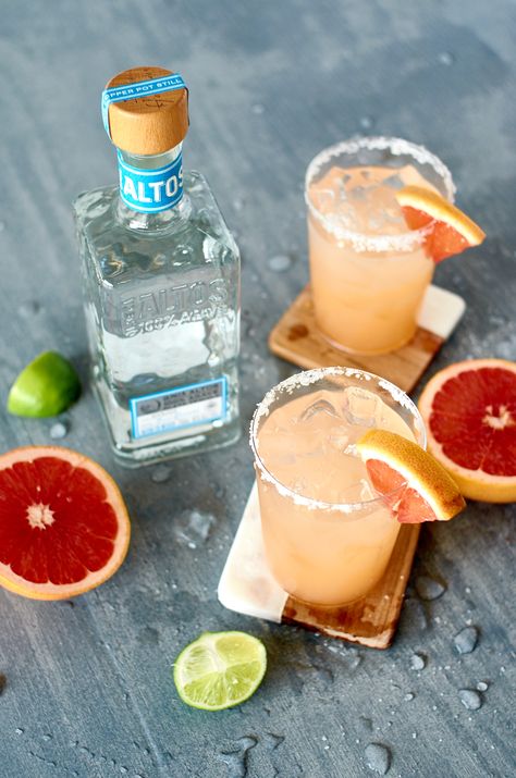 Five Tequila Cocktails You've Probably Never Tried Before (But You Totally SHOULD!) Cocktails With Tequila, Meal Board, Grapefruit Margarita Recipe, Cocktails Tequila, Cocktail Tequila, Paloma Recipe, Tequila Recipe, Grapefruit Cocktail, Paloma Cocktail