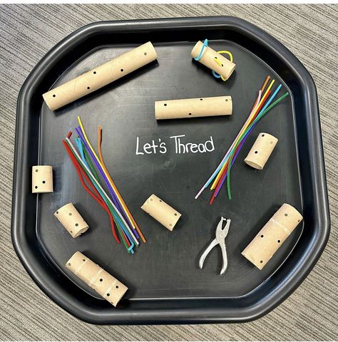 Activity Trays Preschool, Tough Spot Ideas, Discovery Table Ideas Preschool, Tuff Tray Messy Play Ideas, Mark Making Ideas Eyfs, Birthday Tuff Tray Ideas, Adult Led Activities Eyfs, Simple Tuff Tray Ideas Toddlers, Psed Eyfs Activities