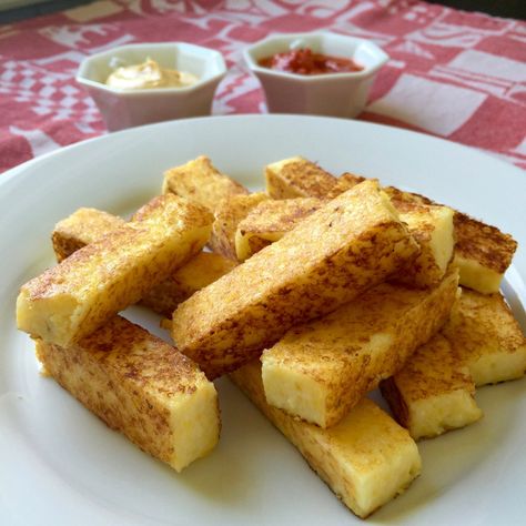 What To Do With Leftover Polenta Leftover Polenta, Amalfi Theme, Cheese Polenta, Mushroom Polenta, Polenta Fries, How To Cook Polenta, Polenta Cakes, Polenta Recipes, Appetizer Bites