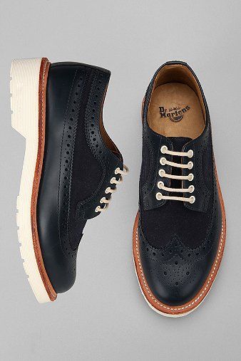 Groovy Shoes, Brogue Shoe, Best Shoes For Men, Brogue Shoes, Men's Footwear, Well Dressed Men, Doc Martens, Shoes For Men, Dr. Martens