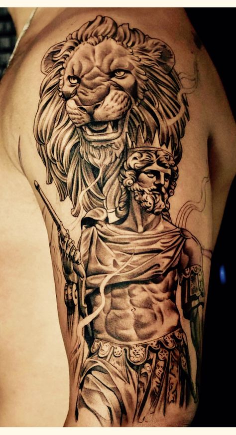 Half sleeve king David, lion of Judah David Beckham Back Tattoo, King David Tattoo, David Statue Tattoo, David Bowie Tattoo, David Tattoo, Biblical Tattoos, Bible Tattoos, Black And Grey Tattoo, Web Tattoo