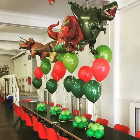 Jurassic Park Birthday Party, Dinosaur Birthday Theme, Birthday Party At Park, Jurassic Park Party, Jurassic Park Birthday, Giant Dinosaur, Dinosaur Party Decorations, Dinosaur Birthday Party Decorations, Dinosaur Balloons