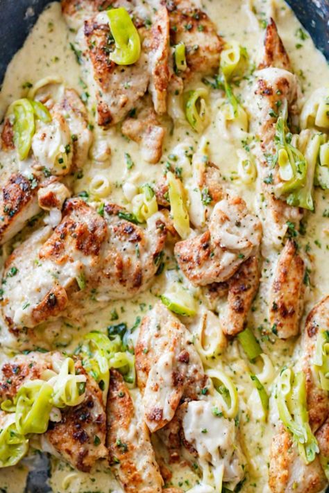 Easy Savory Creamy Pepperoncini Chicken Skillet Recipe Banana Pepper Chicken Recipe, Chicken And Pepperoncini Recipes, Creamy Pepperoncini Chicken Skillet, Garlic Heavy Recipes, Chicken With Pepperoncini, Chicken And Provolone Recipes, Everyday Eileen Recipes, Creamy Pepperoncini Chicken, Pepperchini Chicken