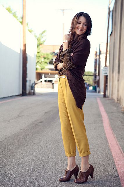 The Trouble with Mustard Pants | Kendi Everyday Mustard Yellow Trousers Outfit, Mustard Trousers Outfit, Mustard Yellow Pants Outfit, Yellow And Brown Outfits, Yellow Trousers Outfit, Mustard Pants Outfit, Yellow Pants Outfit, Mustard Yellow Outfit, Mustard Yellow Pants