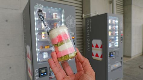 Just a cake in a can vending machine in Japan during cherry blossom by dodo_walks The post Just a cake in a can vending machine in Japan during cherry blossom appeared first on Alo Japan. Cake Vending Machine Japan, Cake Vending Machine, Vending Machines In Japan, Cake In A Can, Vending Machine, Cafe Food, Japanese Food, Cherry Blossom, Cherry