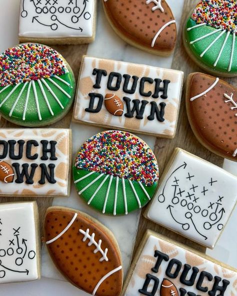 Rolling In The Dough AZ- Custom Cookies Az - Az Cookier on Instagram: "Don’t worry- I have cookies for the big game too! Presale starts at 3 pm today, Sunday, January 29th" Football Season Decorated Cookies, Football Team Cookies, Target Cookies Decorated, Kansas City Chiefs Cookies Decorated, Detroit Lions Cookies, Football Cookies Royal Icing, Sports Cookies Decorated, Football Sugar Cookies Royal Icing, September Desserts