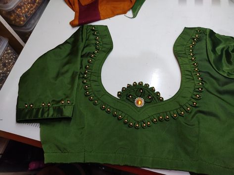 Customized blouse design pattern order based work Blouse Desine, Front Blouse Designs, Blouse Designes, Latest Blouse Neck Designs, Churidar Neck, Neck Patterns, Cutwork Blouse, Model Blouse, Blouse Designs Catalogue