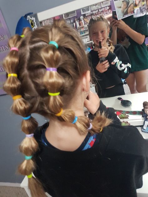 Bubble Bunches Hair, Cute Bobble Hairstyles, Bible Braids, Kids Girl Haircuts, Christmas Sleepover, Rubber Band Hairstyles, Hairstyles Bubble, Sea Horses, Bubble Braids