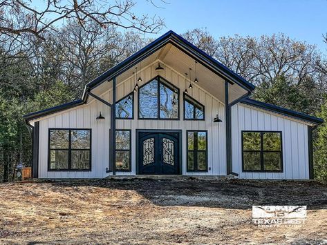 Garage Homes, Metal Building House Plans, Barn Homes Floor Plans, Metal Building Home, Barn House Design, Barn Style House Plans, Building Plans House, House Plan Gallery, Shed Homes