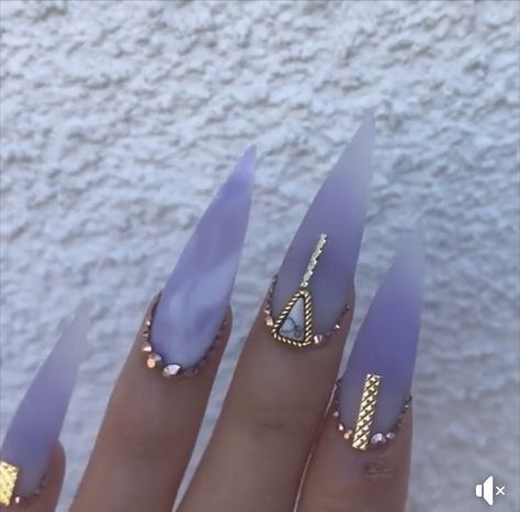 y’all these r so cute 😭 Savage Nails, Blue Stiletto Nails, Blue Stilettos, Stiletto Nail Art, Stiletto Nails Designs, Acrylic Nail Art, Purple Nails, Cool Nail Art, Gorgeous Nails