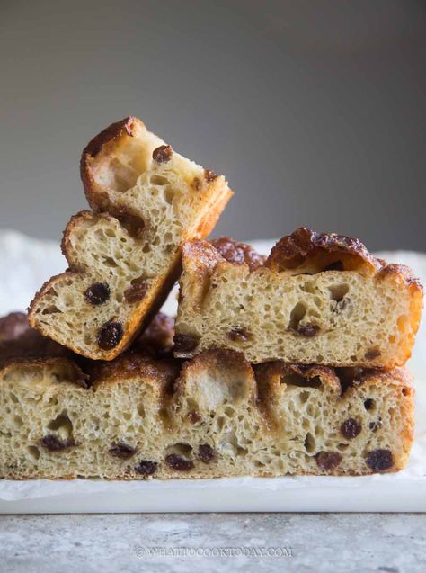 Foccacia Cinnamon Bread Recipes, Cinnamon Sugar Focaccia, Sweet Focaccia Bread Recipes, Cinnamon Sugar Sourdough Focaccia, Cinnamon Focaccia Bread, Cinnamon Roll Focaccia, Sweet Focaccia Bread, Breakfast Foccacia, Cinnamon Focaccia