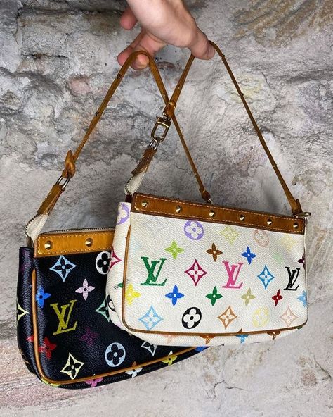 Bags 2000s, Lv Aesthetic, 90s Purses, Lv Multicolor, Sips Tea, Vintage Chanel Bag, Dream Bags, Handbag Essentials, Expensive Handbags