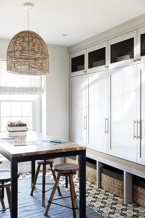 Mudroom and Homework Room Combo - Transitional - Laundry Room Chicken Wire Cabinets, Homework Room, Kate Marker Interiors, Mudroom Lockers, Kids Office, Mudroom Design, White Mosaic, Room Goals, Laundry Mud Room