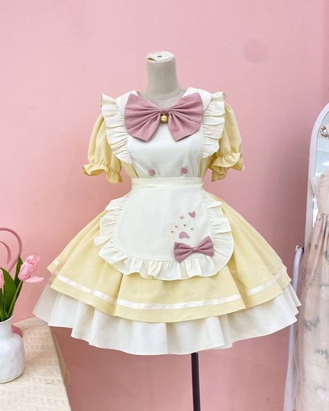 🐾 The Kitty Paw Embroidery Apron Dress is available in 5 stunning colors: Yellow, Dark Blue, Blue & Pink, Black & White, Black & Pink. ✨ Get yours for just $29.46! 😻 🛒 Don’t miss out, shop now: https://www.devilinspired.com/qian-mu #KittyPawDress #CuteFashion #EmbroideredDress #ShopNow #DevilInspired Frilly Apron, Paw Embroidery, Embroidery Aprons, Punk Pastel, Frilly Dress, Punk Skirt, Embroidered Cat, Fashion Corset, Kawaii Clothing