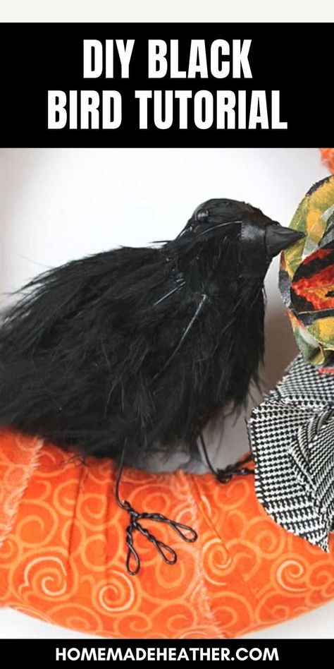 This DIY Black Bird Tutorial leads you through the step-by-step process of creating this darling little bird that is perfect for fall. Diy Crows Halloween, Crow Party Ideas, Diy Animals, Crow Feather, Diy Step By Step, Crow Bird, Diy Socks, Witchy Crafts, Feather Decor