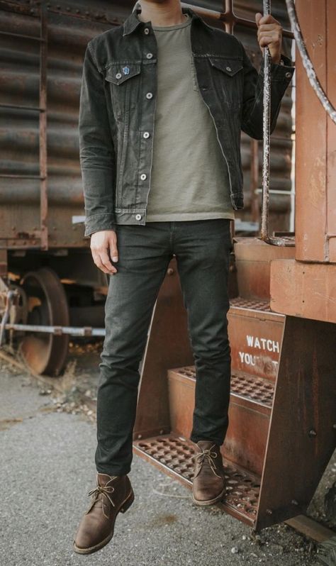 Men’s Lumberjack Style, Work Boots Outfit Men, Outdoorsy Style Men, Work Boots Outfit, Mens Outfits With Boots, Lumberjack Outfit, Black Denim Jacket Men, Outdoor Fits, Denim Jacket Men Outfit