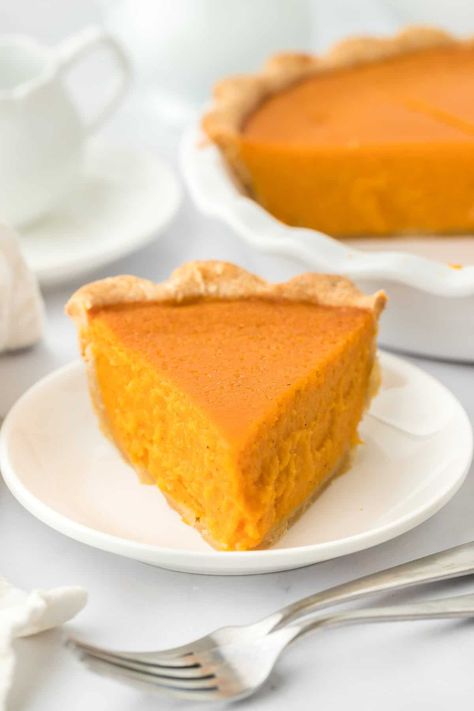 Southern Big Mama's Sweet Potato Pie recipe - Grandbaby Cakes Homemade Sweet Potato Pie, Sweet Potato Pie Southern, Ham Hocks, Potato Pie Recipe, Little Sunny Kitchen, Grandbaby Cakes, Jamaican Curry, Chimichurri Recipe, Sunny Kitchen