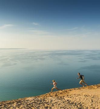 Muskegon State Park, Ultimate Summer Bucket List, Michigan State Parks, Michigan Road Trip, Scenic Road Trip, Michigan Travel, Lake Huron, Mackinac Island, Traverse City