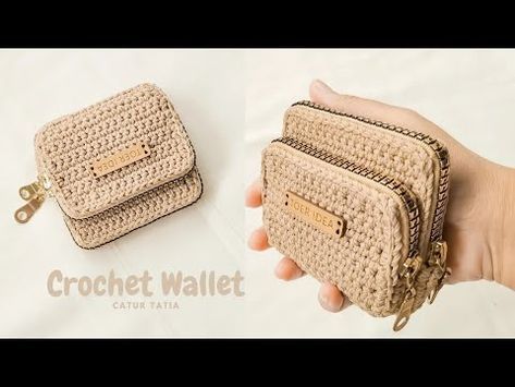 Crochet Wallet Tutorial, Crochet Mini Wallet, Diy Crochet Wallet, Dompet Koin Diy, Wallet Crochet, Diy Hair Accessories Tutorial, Crochet Parrot, Diy Coin Purse, Hair Accessories Tutorial