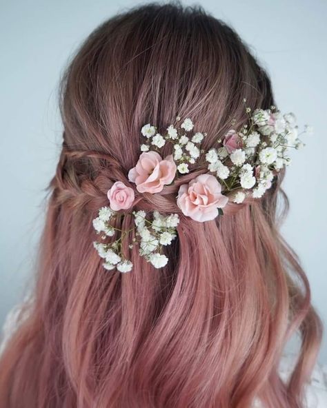 Wedding Hair Pink Flowers, Bride With Pink Hair, Pink Flowers In Hair, Pink Hair Wedding, Pink Hair Bride, Korean Salon, Flowers On Hair, Pink Wedding Hair, Bridal Hair Ideas