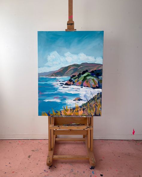 I’ve travelled up and down the American West Coast several times and it never fails to inspire me.⁠ ⁠ I recently painted a collection in the Pacific Northwest, but I wanted to return to the place I’d visited first—Big Sur.⁠ ⁠ Big Sur, jutting out into the sea, making itself known, always feels a bit like a camera (canvas) hog, but not without reason. It's stunning, jaw-dropping, and begs you to pull over on the side of the road to paint (swipe to see just that ha).⁠ ⁠ I did then. And I do now... Big Sur Painting, Big Canvas Painting Ideas, Big Canvas Painting, Colorful Landscape Paintings, Big Sur California, Bold Art, Statement Art, Expressive Art, Canadian Art