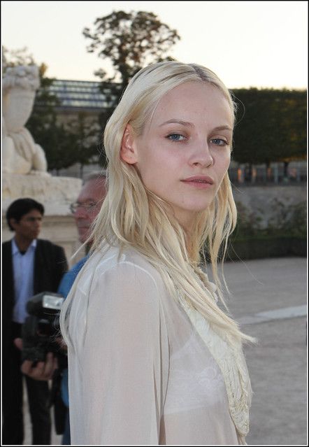 Ginta Lapina, Blonde, Street Style, Long Hair Styles, Hair Styles, Hair, Beauty