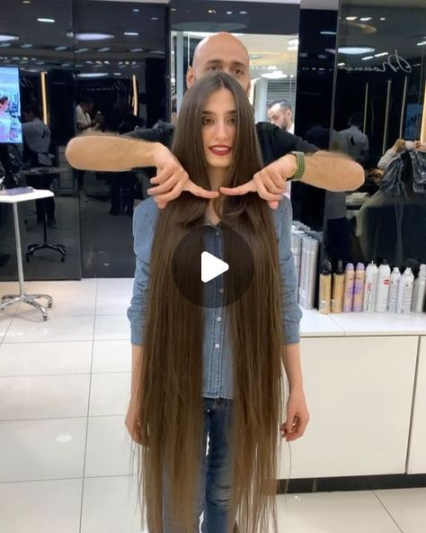 MOHAND ARMANAZI on Instagram No Layers Haircut Long, Fly Bra, Longest Hair, Extremely Long Hair, Extra Long Hair, Long Hair Video, February 3, Super Long Hair, Cut Hair