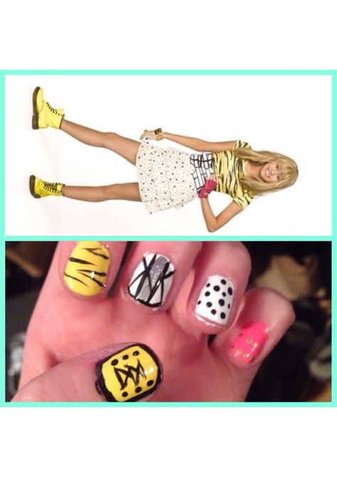 Hannah Montana inspired nails Hannah Montana Nails, Montana Nails, Tv Nails, Bday Nails, Inspired Nails, Hannah Montana, Nails Ideas, Montana, Tv