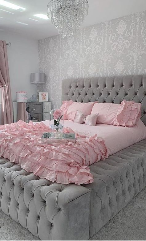 61+ New Season and Trend Bedroom Design and Ideas - Page 16 of 61 - Cool Women Blog Girly Bedroom Ideas For Women Luxe, White Girly Bedroom, Ambassador Bed, Gray Bedrooms, Beautiful Bed Designs, Velvet Bed Frame, Future Bedroom, Apartment Stuff, Luxury Room