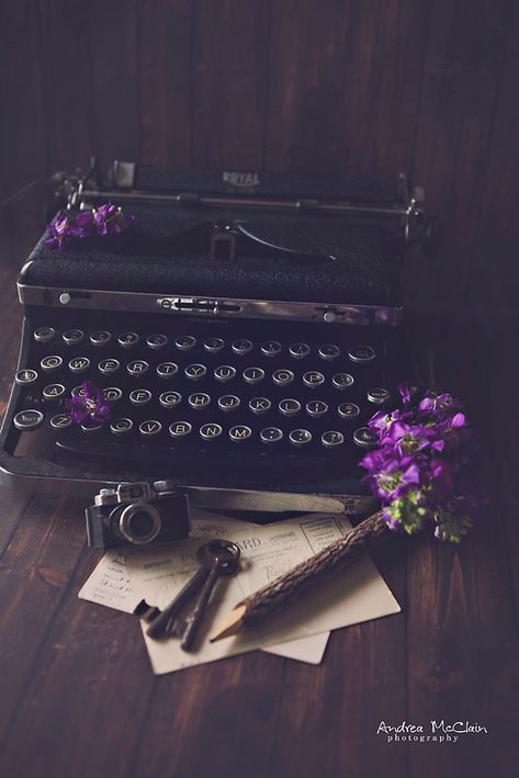 Vintage Typewriter Purple Typewriter Aesthetic, Tv Writer Aesthetic, Typewriter Aesthetic Vintage Typewriters, Writing Typewriter, Typewriter Aesthetic, Type Writers, Old Fashioned Typewriter, Divine Rivals, Typewriter Art