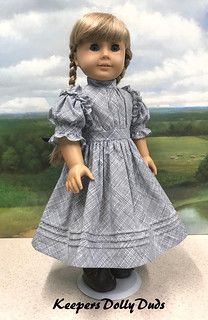 American Girl Dress Pattern, Vintage Childrens Clothing, Flannel Fashion, American Girl Dress, American Girl Doll Crafts, Dolls Clothes Diy, American Girl Doll Patterns, Sewing Doll Clothes, Doll Dress Patterns