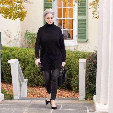 beth from Style at a Certain Age wears a black cashmere Turtleneck dress, faux leather leggings and suede pumps. Stylish Seniors, Black Cashmere Turtleneck, Style At A Certain Age, Turtleneck Dress, 60 Fashion, 50 Style, Style Inspiration Winter, Turtleneck Sweater Dress, Ageless Beauty