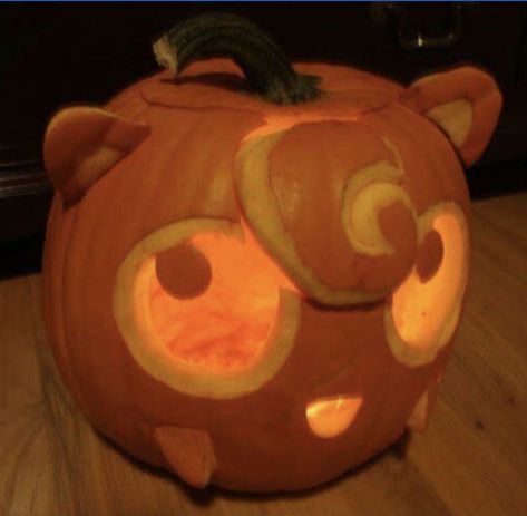 Jigglypuff Pokemon Pumpkin for Halloween! Pokemon Pumpkins, Jiggly Puff, Pokemon Pumpkin, Awesome Pumpkin Carvings, Pumpkin Patterns, Pumkin Carving, Halloween Pumpkin Carving Stencils, Pokemon Halloween, Pumpkin Carving Ideas