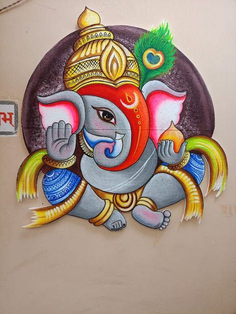 Rangoli Design Ganpati, Wall Design Painted Art, Ganeshji Rangoli Designs, Ganeshji Rangoli, Easy Ganesha Painting, Matli Decoration, Ganpati Rangoli Designs, Aesthetic Rangoli, Ganesh Poster