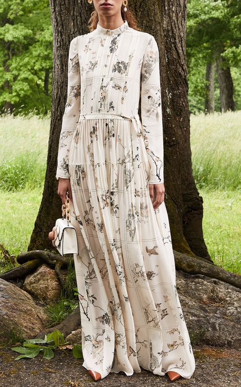 Patterned Silk Dress, Floral Maxi Dress Outfit, Dresses For Wedding Guest, Summer Dresses For Wedding Guest, Dresses For Wedding, Fall Winter 2024, Chiffon Maxi, Silk Maxi Dress, Chiffon Maxi Dress