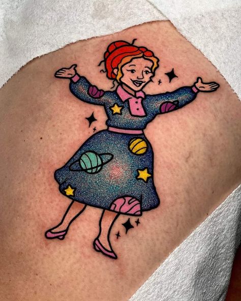 90s Pop Culture Tattoo, Nostalgia 2000s Tattoo, Fancy Nancy Tattoo, Early 2000s Tattoo Ideas, Girly Pop Tattoo, Nickelodeon Tattoos, 90s Cartoon Tattoo Designs, Early 2000s Tattoos, Cartoon Style Tattoos