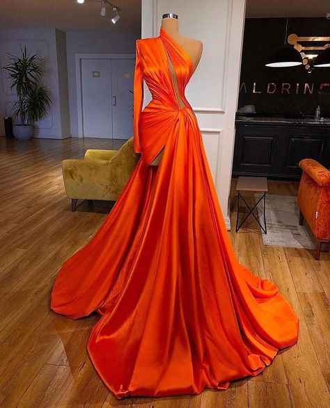 Valdrin Sahiti Official Skopje (@valdrinsahitiofficialskopje) • Instagram photos and videos Orange Gowns Elegant, Orange Evening Dresses, Muslim Evening Dresses, Split Prom Dresses, Robes Glamour, Gown Plus Size, Evening Dress Floor Length, Dress Women Elegant, Long Sleeve Evening Dresses