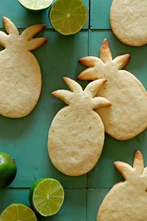 Lime Sugar Cookies with Pineapple Buttercream recipe Pineapple Buttercream, Lime Sugar Cookies, Pineapple Sugar, Pineapple Cookies, Quick Cookies, Lime Cookies, Spoon Fork Bacon, Cutout Sugar Cookies, Cookie Favors