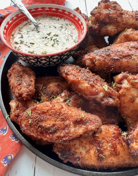 Fire up your Traeger grill and make these Crispy Smoked Chicken Wings that are juicy on the inside and crunchy on the outside. They promise to be the hit of your next backyard barbecue! Crispy Smoked Chicken Wings, Smoked Chicken Wings, Recipes Pork, Camp Chef, Traeger Grill, Smoker Recipes, Smoked Chicken, Backyard Barbecue, Pork Recipes