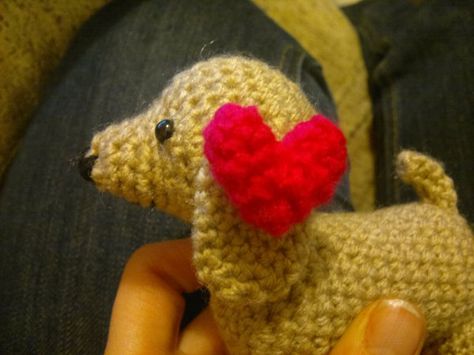 Amigurumi Puppy, Kat Haken, Rabbit Ideas, Puppy Dachshund, Crochet Amigurumi Patterns, Dachshund Pattern, Amigurumi Rabbit, Crochet Dog Patterns, Love Free