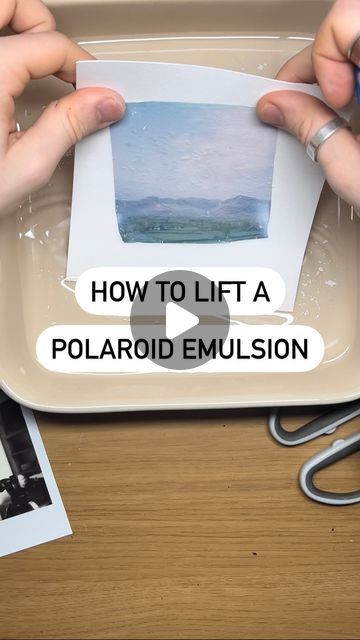 How To Do Polaroid Effect, Crafts With Polaroid Pictures, Polaroid Art Ideas, Polaroid Lifting, Polaroid Artwork, Failed Polaroid Ideas, Polaroid Emulsion Lift Art, Polaroid Decoration Ideas, Polaroid Lift