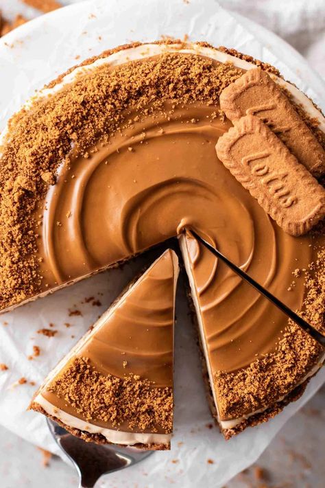 No Bake Biscoff Cheesecake No Bake Biscoff Cheesecake, No Bake Biscoff, Biscoff Recipes, Christmas Cheesecake, Biscoff Cheesecake, Crispy Cookies, Classic Cheesecake, Best Cheesecake, Cookie Flavors