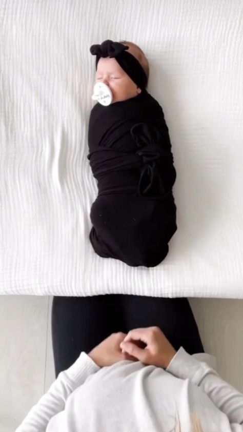 @loulouandcompany shared a video on Instagram: “The bow swaddle! 🎀 🙌🏼 ⠀⠀⠀⠀⠀⠀⠀⠀⠀ Learning to swaddle with a Lou Lou blanket couldn’t be easier. Our material is silky soft, super stretchy…” • Jun 8, 2022 at 6:31pm UTC Raven Vasquez, Bow Swaddle, Lou Lou, Baby Swaddle, Baby Items, Top 100, I Am Awesome, Take That, Key