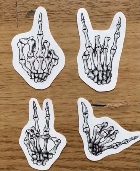 Eldritch Tattoo, Skull Hand Tattoo, Tattoo Outline Drawing, Skeleton Tattoos, Skeleton Hand Tattoo, Spooky Tattoos, Skull Hand, 1 Tattoo, Best Friend Tattoos