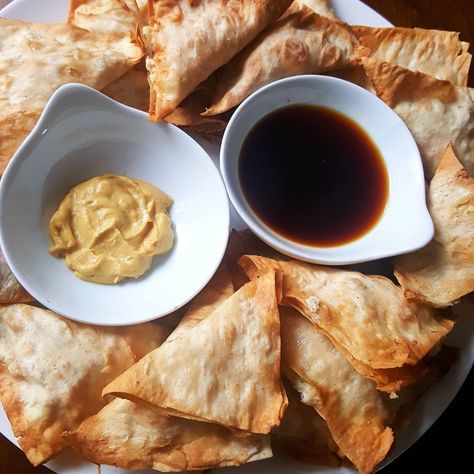 Low Carb Crab Rangoon Cut The Carb Flatbread Recipes, Cut Da Carb Flatbread Recipes, Low Carb Crab Rangoon, Cut Da Carb Recipes, Cutdacarb Recipes, Keto Crab Rangoon, Keto Chinese Food, Rangoon Recipe, Crab Rangoon Recipe