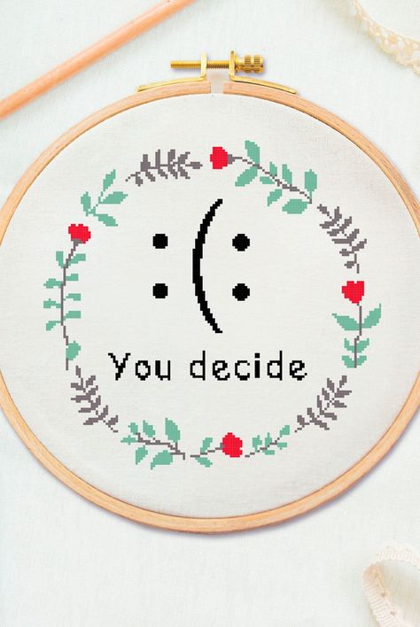 Funny Embroidery Patterns, Motivational Text, Round Flowers, Flowers Border, Cross Stitch Silhouette, Pattern Home Decor, Cross Stitch Quotes, Easy Cross Stitch Patterns, X Stitch