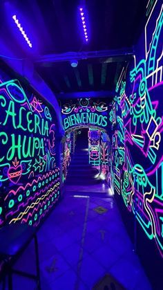 Neon Pics Aesthetic, Club Ideas Nightclub, Neon Bar Aesthetic, Aesthetic Bar Club, Nightclub Ideas, Favorite Tv Characters, Nightclub Bar, Nightclub Design, Gaming Setups