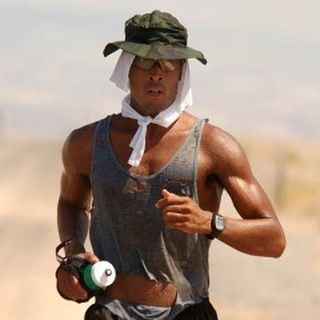 David Goggins Navy Seal, Goggins Aesthetic, They Dont Know Me Son, David Goggins Wallpaper, They Don't Know Me Son, Accept The Reality Quotes, David Goggins Motivation, Running Inspo, Physique Goals