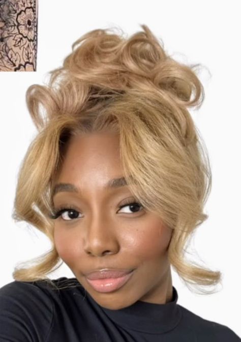 Golden Blonde Hair Black Women, Blonde Hair Black Women, Hair Black Women, Blonde Hair With Bangs, Golden Blonde Hair, Sew Ins, Full Lips, Golden Blonde, Hair Black